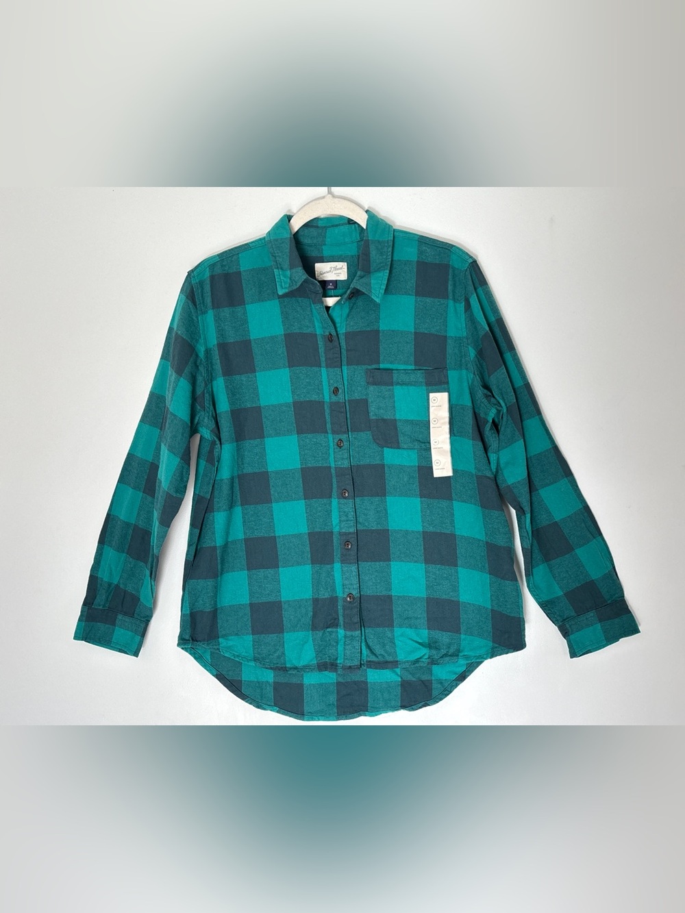 Universal Thread Teal and Black Buffalo Plaid Button-Down Shirt Size Medium NEW